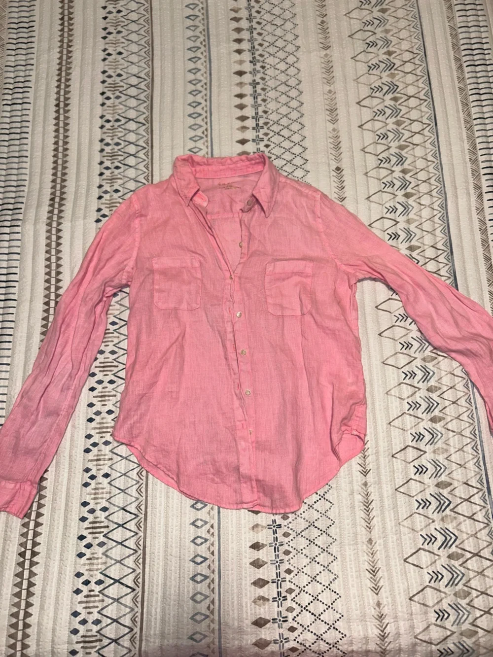 Lilly Pulitzer 100% linen Light Pink Button-Up Women's Shirt size XS